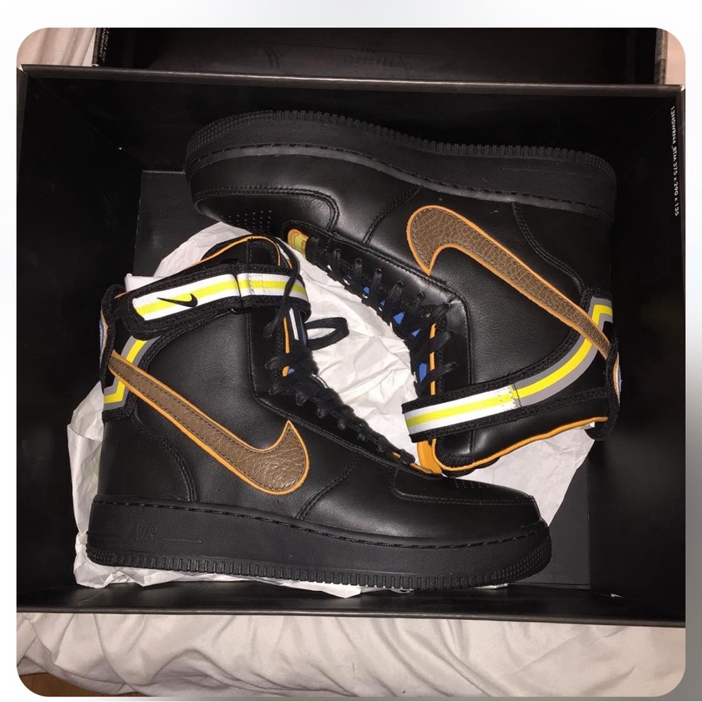 SOLD………AIR FORCE ONE Hi SP TISCI BRAND NEW IN BOX